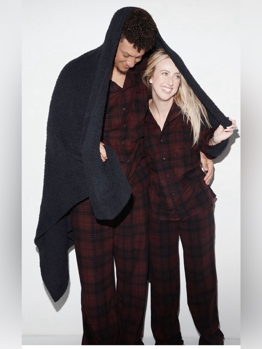 SKIMS Fleece Unisex Sleep Set | Wine Plaid | Size M STYLE: ST-PNS-4087 @